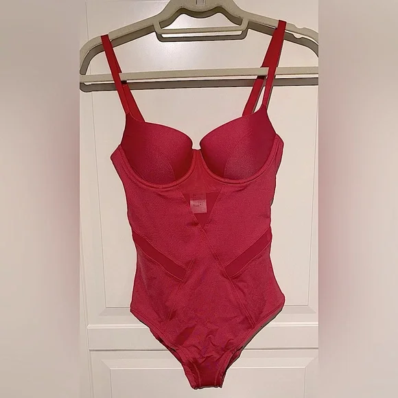 NWT Wolford Rubino Light Shaping One Piece Bathing Suit Size Small